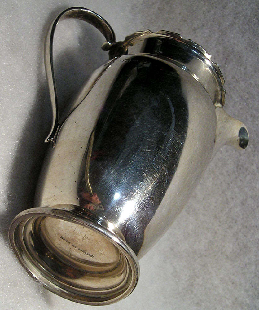 Sterling Silver Milk Jug: Birmingham Hallmarks for 1948-49: 109 gm