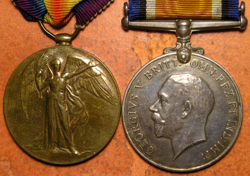 Group of 6 Medals: Queen's & Khedives Sudan; Boer War QSA & KSA; WWI War & Victory