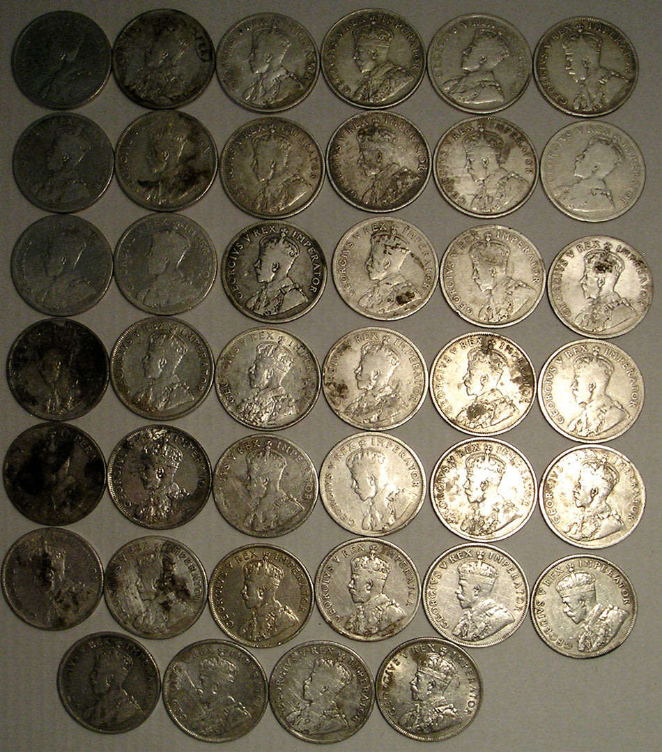 40 x George V 80% Silver 2 Shillings * 445 gm ** One Bid for All *