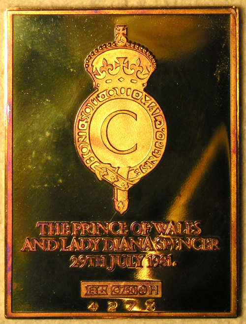 Prince Charles and Lady Diana Marriage 1981 Gold Stamp Replica in Case  *  18ct 27.5 gm *