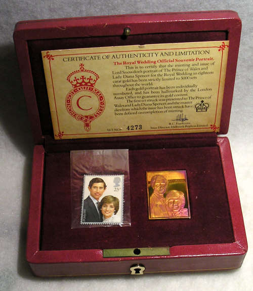 Prince Charles and Lady Diana Marriage 1981 Gold Stamp Replica in Case  *  18ct 27.5 gm *
