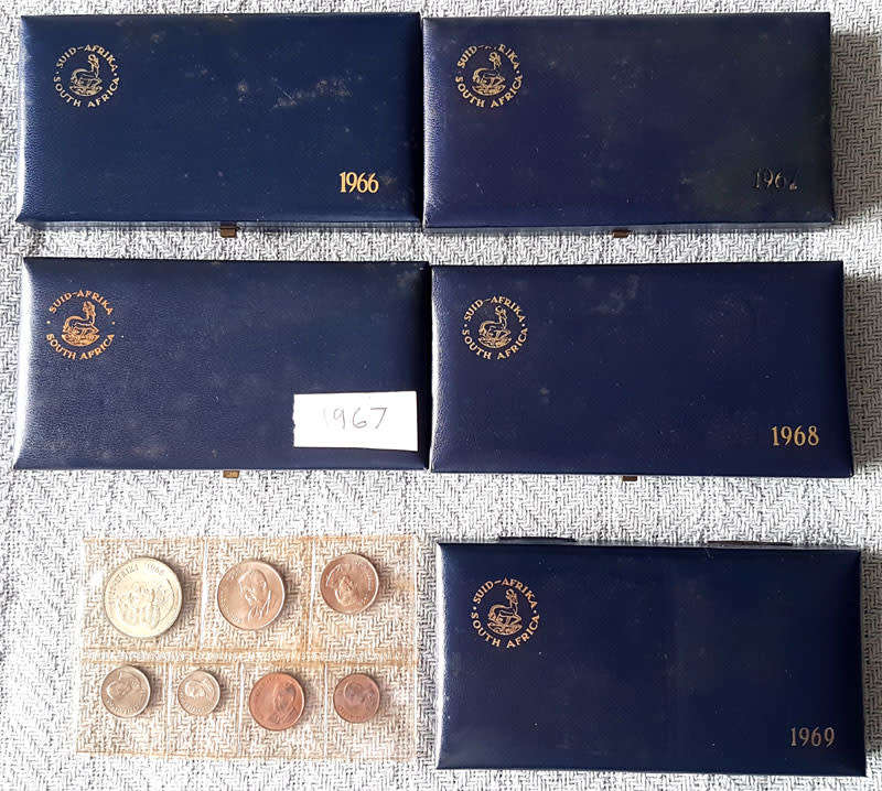 Five (x5) RSA Short Proof Sets: 1966, 2 x 1967, 1968, 1969 + 1968 Mint Pack all with Silver Rand