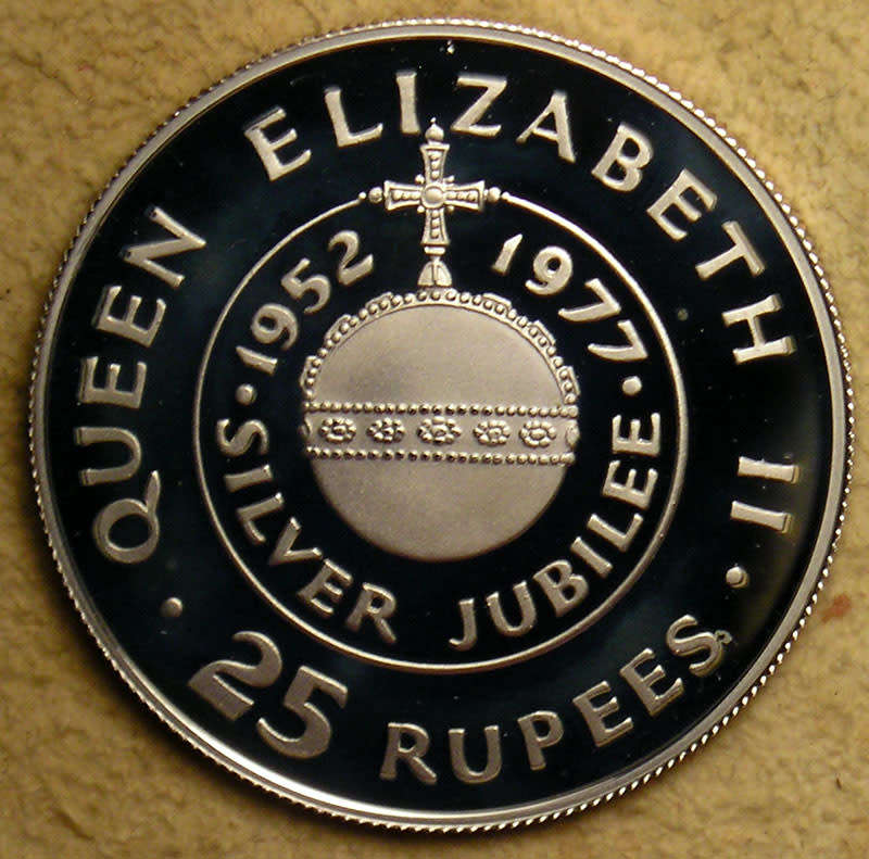 Seychelles: Proof Silver Crown (25 Rupees) for the Silver Jubilee of Queen Elizabeth II in 1977