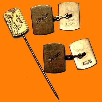 Pair Cuff Links & Tie Pin - Vintage 9ct Solid Gold - Total Weight 6.5 gm