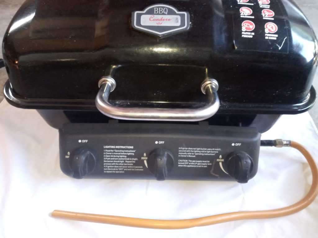 Condere 3 Burner 40 500 BTUs Expert Grill - Demo Unit