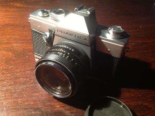 Vintage Praktica MTL3 SLR camera (c 1978/1984)