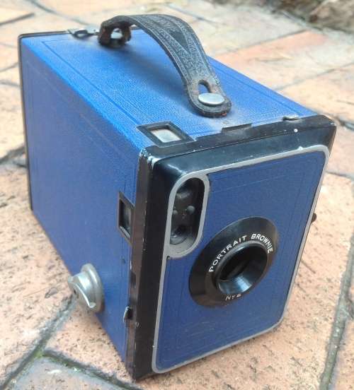 Kodak No 2 Portrait box camera - blue
