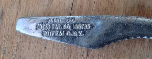 Collectable multi bar tool - champagne & bottle opener