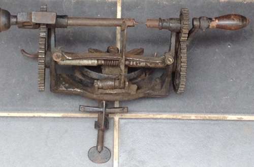 Antique Peach/Apple peeler