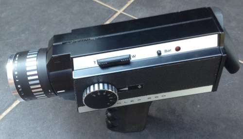 Vintage Bolex 250 hand held 8mm movie camera (MEM4)