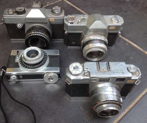 Vintage SLR/35mm cameras - DISPLAY ONLY (x6) (MECol8)