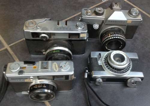 Vintage SLR/35mm cameras - DISPLAY ONLY (x6) (MECol8)