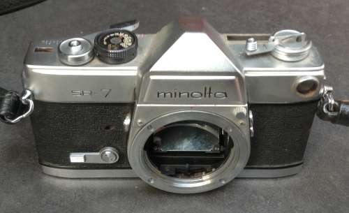 Vintage Minolta SR 7 camera - without lens - winder stuck (MEC23)