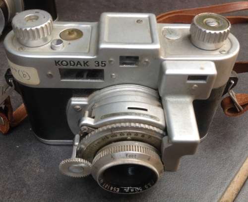 Pair of Vintage Kodak 35mm cameras (MEC32)