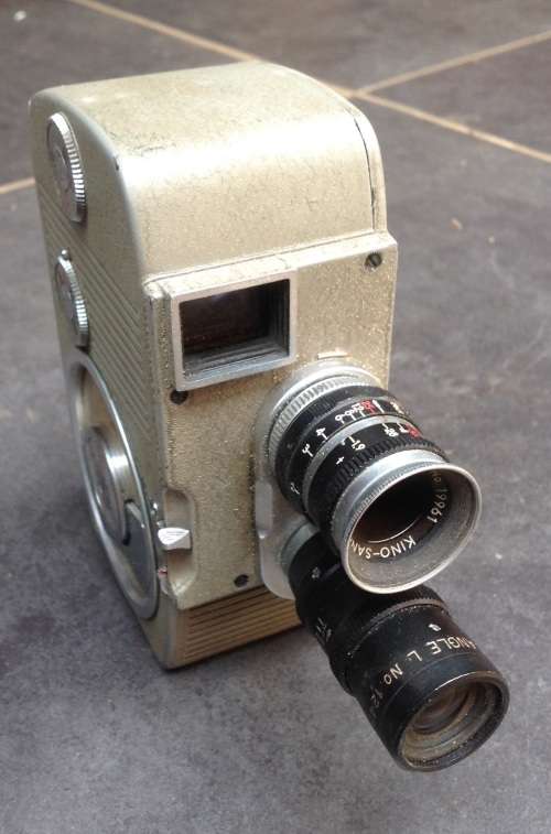 Vintage 2-lens Sankyo hand held 8 mm movie camera (MEM12)