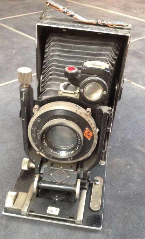 Vintage folding plate camera (Agfa) (9 x 12cm) - missing backplate (MEC79)