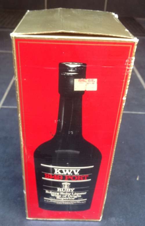Vintage 1949 KWV Ruby Port (In original box)