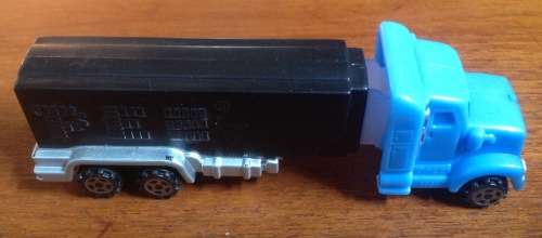 Pez dispenser - truck