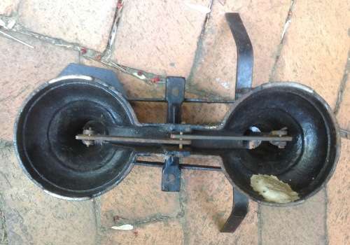 Stunning little vintage scale - for weighting items up to 14lb (no weights or bucket included)