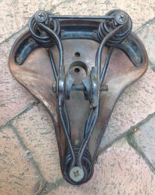 Vintage CYCSAD leather bicycle seat
