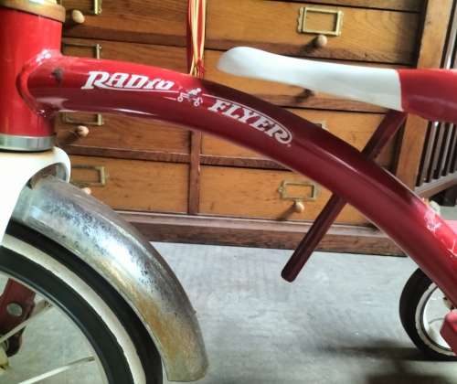 Contemporary Radio Flyer Retro Red Tricycle