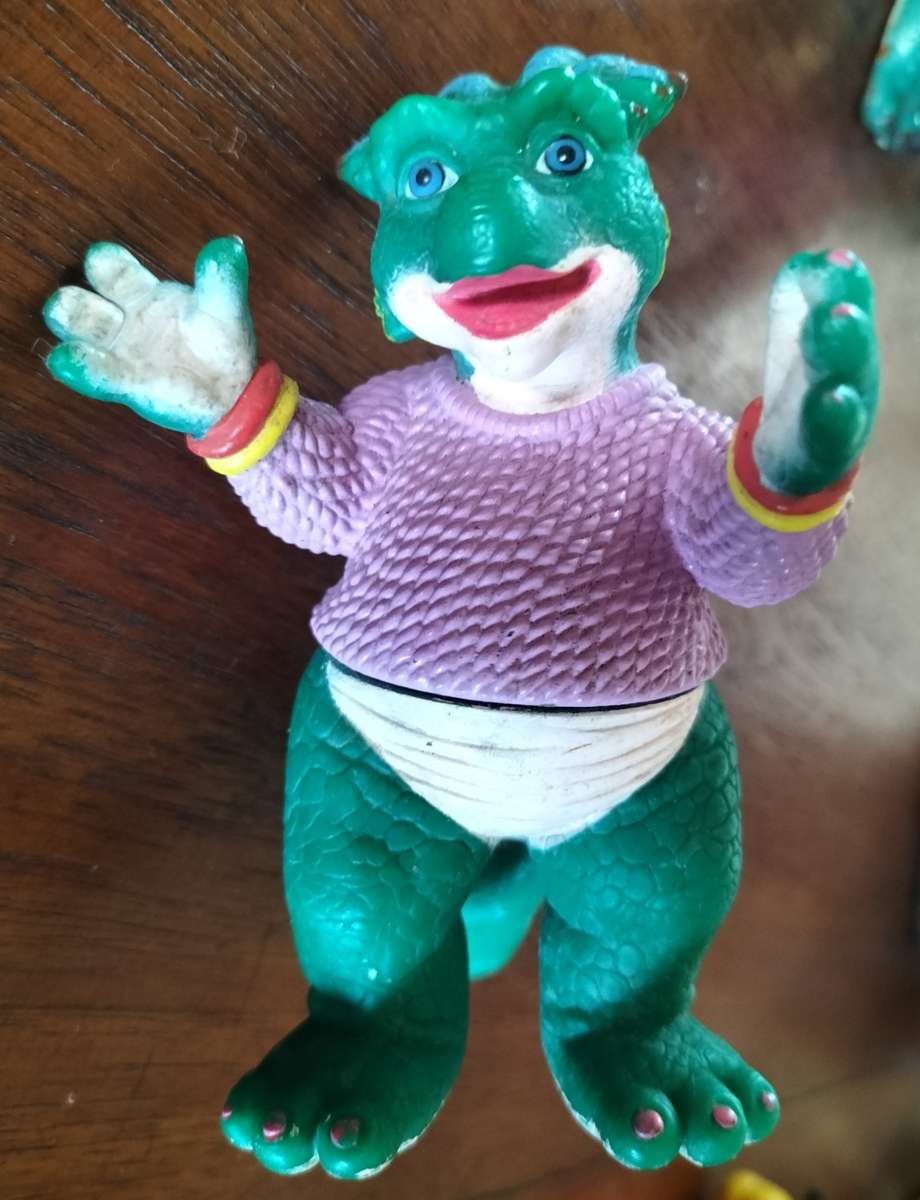 Vintage plastic dinosaur family (x3)
