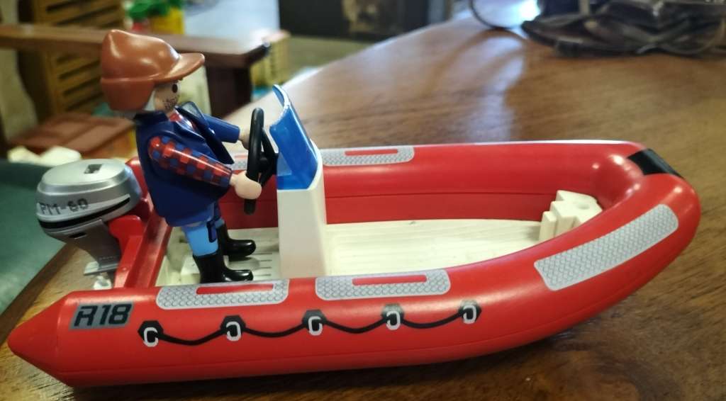 Playmobil motor boat (2015)