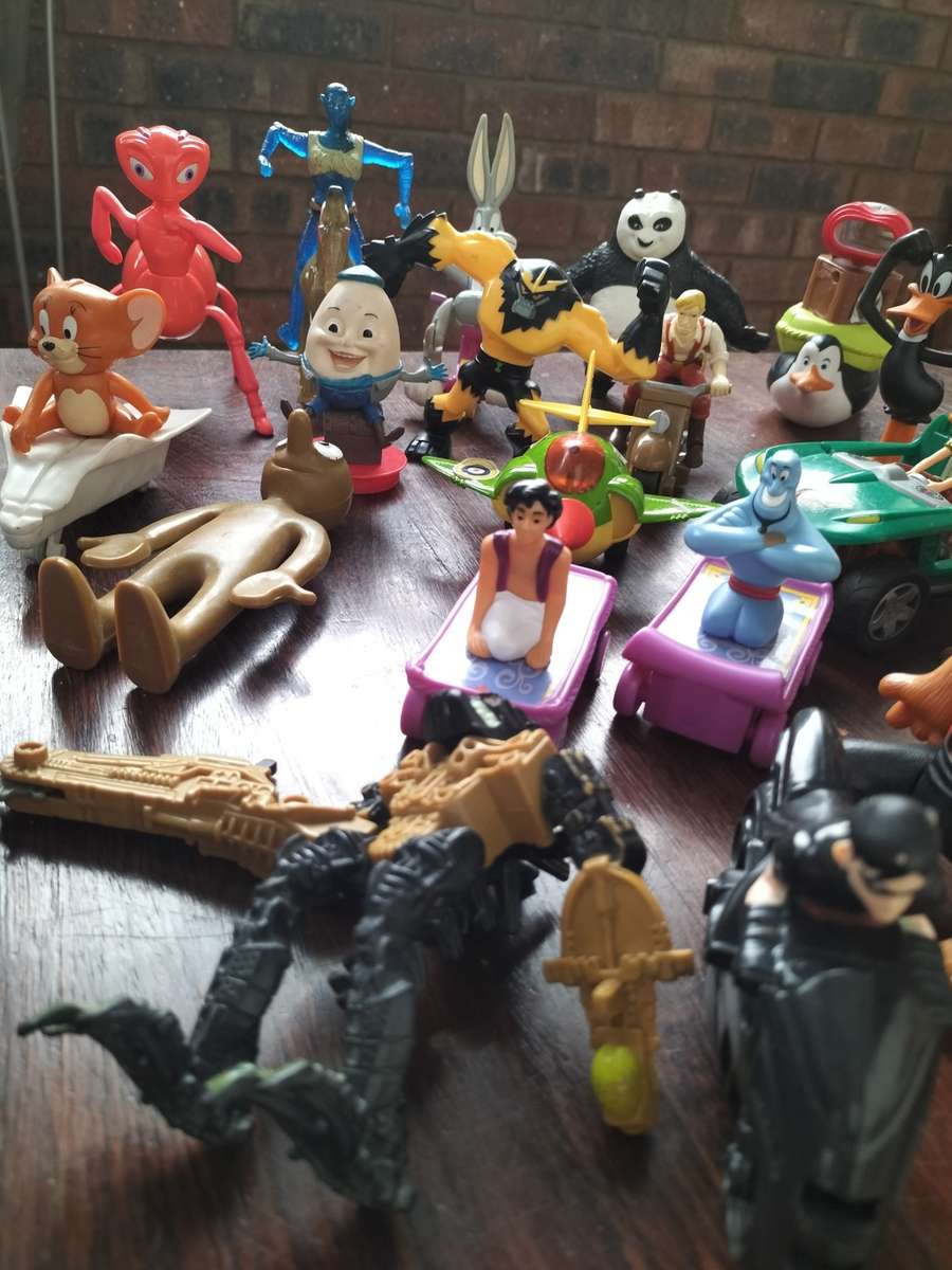 Lucky packet - collectable toys (x20)