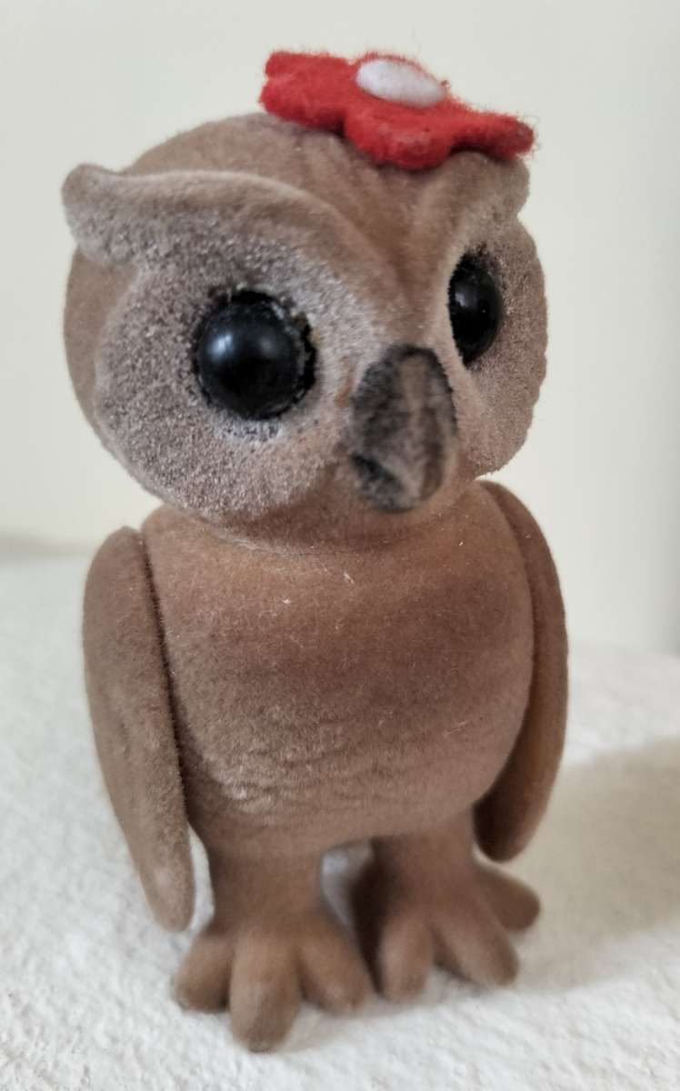 Vintage Sylvanian Family figure