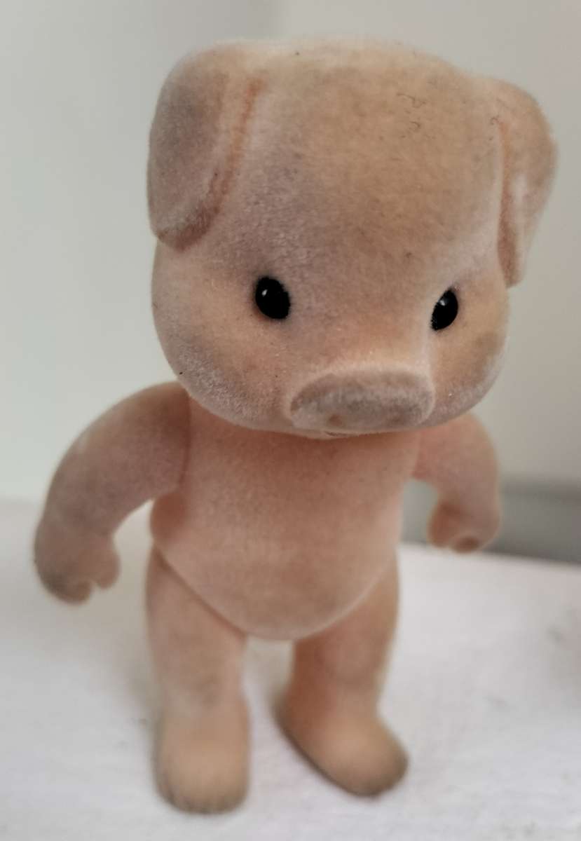 Vintage Sylvanian Family figure