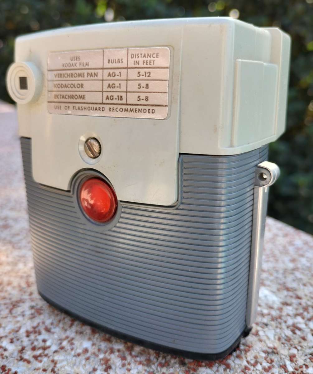 Vintage Kodak Brownie Starmite II plastic camera