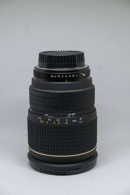 Tokina 28-70mm f/2.8 AT-X PRO