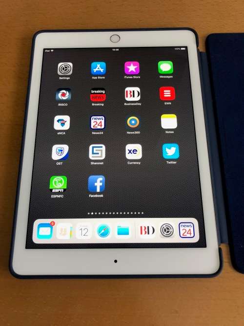 Apple iPad Pro Wi Fi + Cellular 256 GB - 9.7"