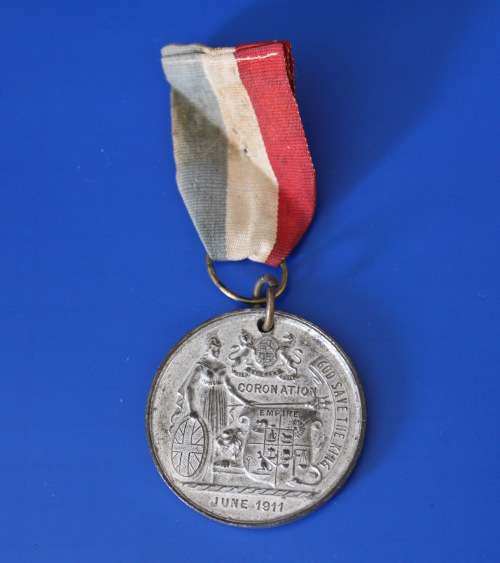 King George V and Queen Mary Lead Coronation June 1911 Medal