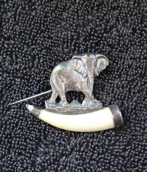 Vintage Kruger Wildtuin Elephant Brooch
