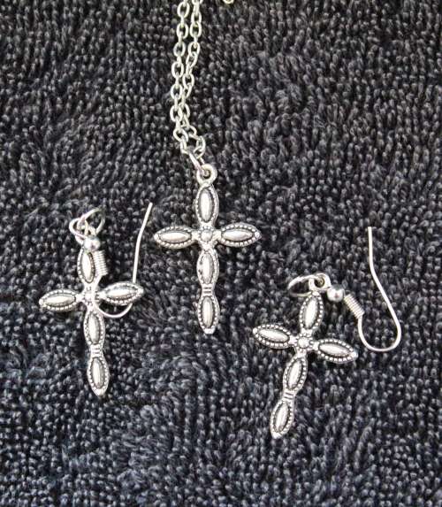 Silver Coloured Necklace with Cross Pendant & Matching Earrings