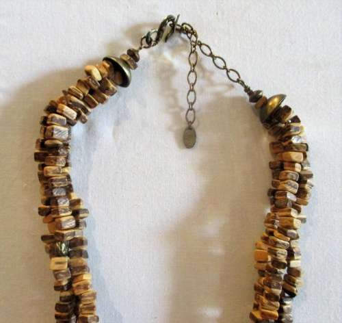 Vintage Fashion Jewelry Necklace. 50cm As per Photo.