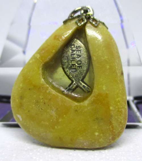 Vintage Jerusalem Stone with Messianic Sea of Galilee Fish Grafted In Pendant. 3cm.