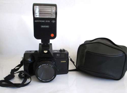 VINTAGE CAMERA AND AGFATRONIC 201B LENS.