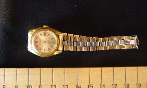 Vintage Seiko Automatice Ladies Watch. Original Strap, Two Tone. Perfect working Condition.