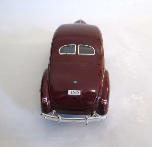 Solido Superior 1940 Ford 5-Window Coupe 1:34 Scale
