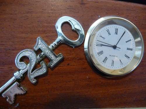 21 Year Key Birthday Wooden Desk Stand.