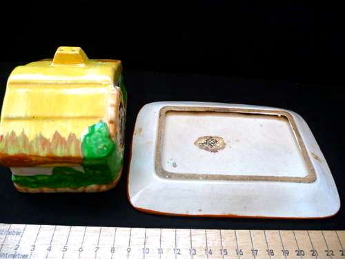Vintage Hand crafted otagiri house butter/cheese dish. Made in Japan