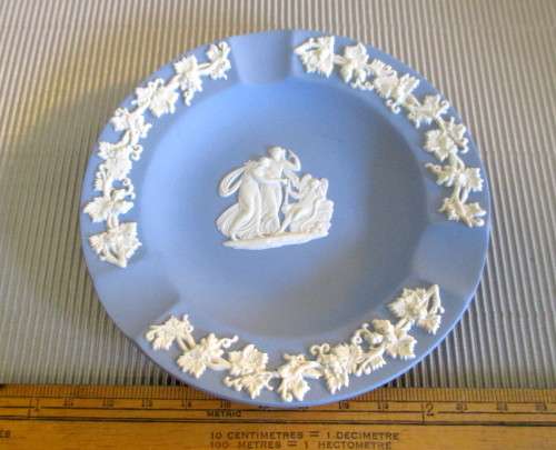 Vintage Wedgwood Jasperware Light Blue Round Ash Tray (3 slots)