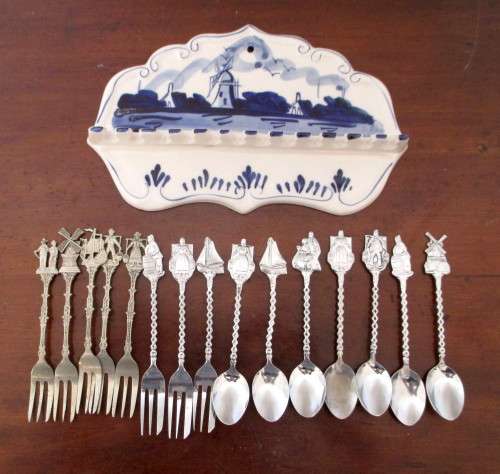Delightful Old Delft Porcelain Teaspoon Hanger for 12 Tea Spoons. Plus 15 Windmill Spoons and Forks.