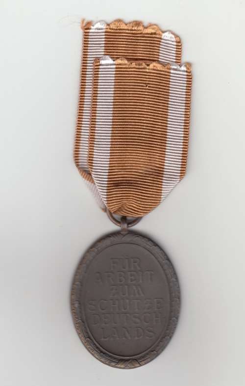 German Defence Wall (West Wall) Medal (Deutsches Schutzwall-Ehrenzeichen), 1939-1941