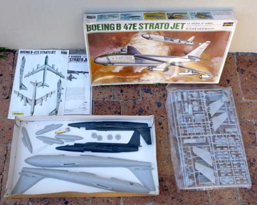Vintage Boeing B-47E Stratojet Hasegawa | No. K7 | 1:72 In box. Sealed, original bag. No decals