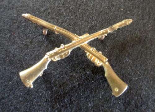 Original WW1 Era British Army Marksman Badge in Brass