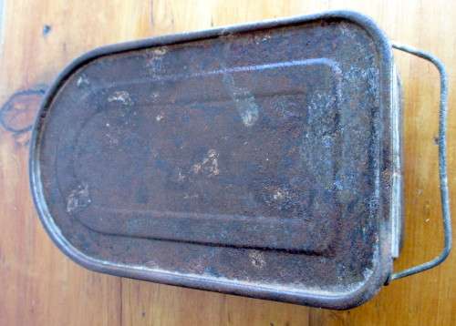 Vintage Food Tin/Lunch Box.