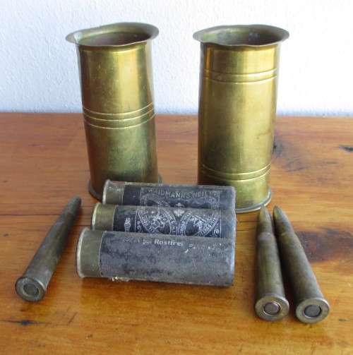 Lot of vintage Gun shells as per photo